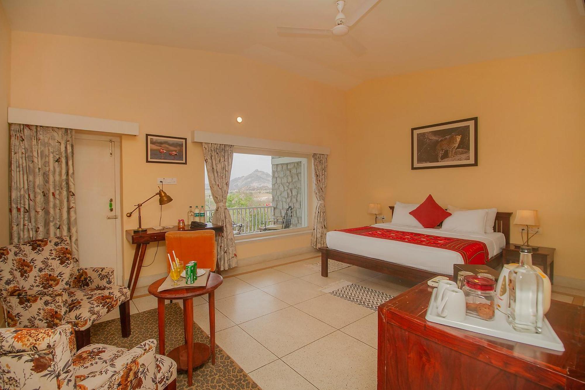 Amritara Jawai Sagar Hotel Pali  Bagian luar foto