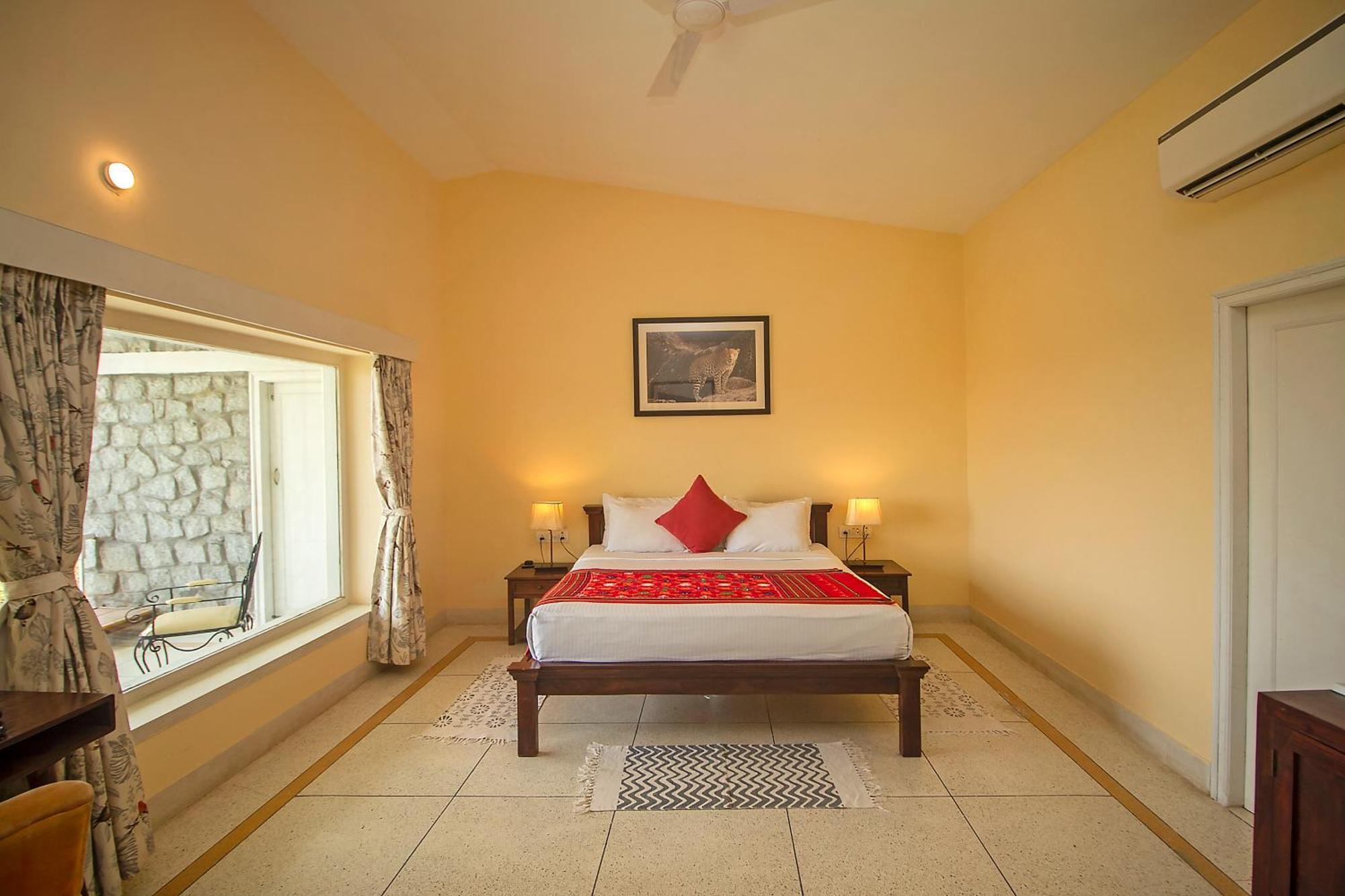 Amritara Jawai Sagar Hotel Pali  Bagian luar foto