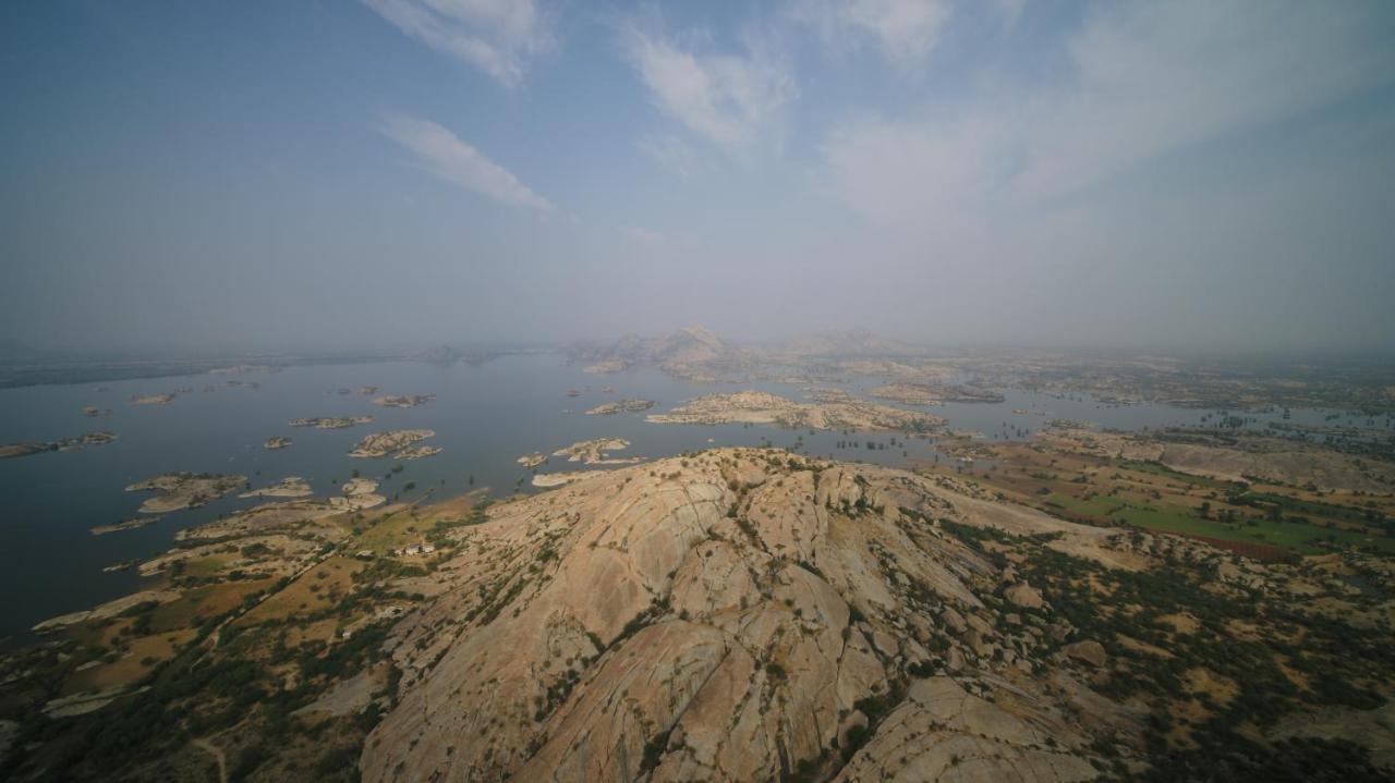 Amritara Jawai Sagar Hotel Pali  Bagian luar foto